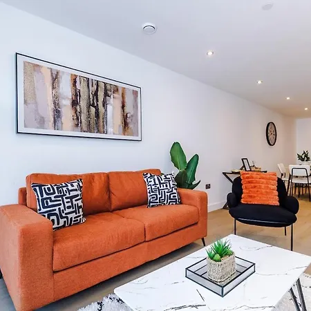 2 Bed 2 Bath Centre - Fast Wifi - Weekly & Monthly Apartment Leeds (West Yorkshire)